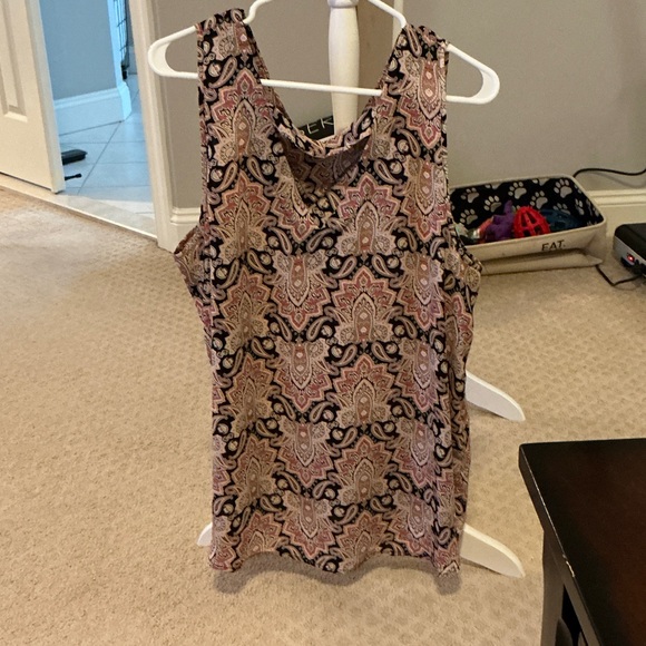 Maurices Multicolor Patterned Tank Top - Picture 3 of 5